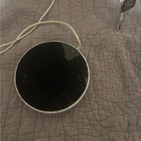 Marble Wireless Charger - Picture 3 of 4